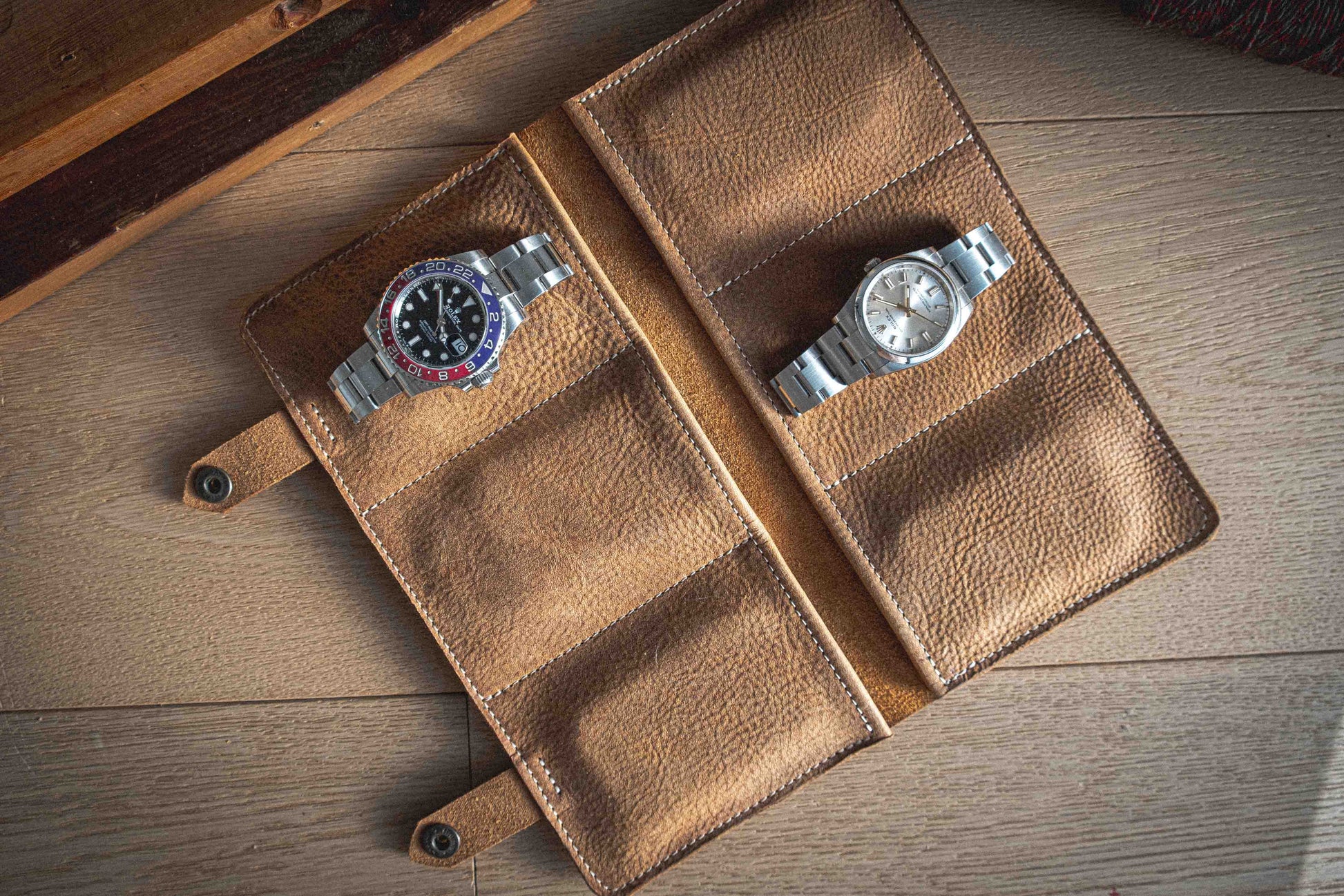 Handmade brown leather watch valet for 6 watches