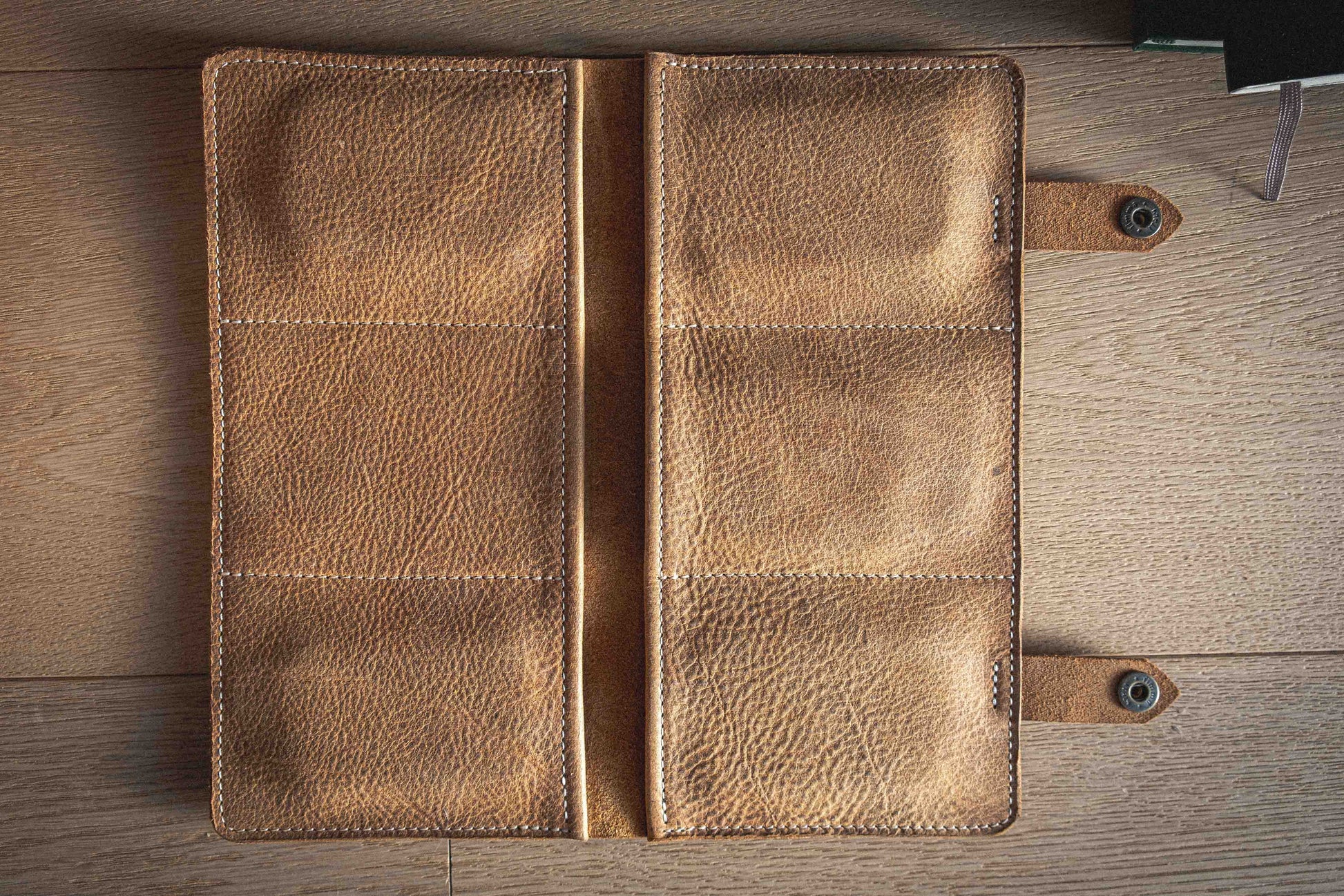 Handmade brown leather watch valet for 6 watches