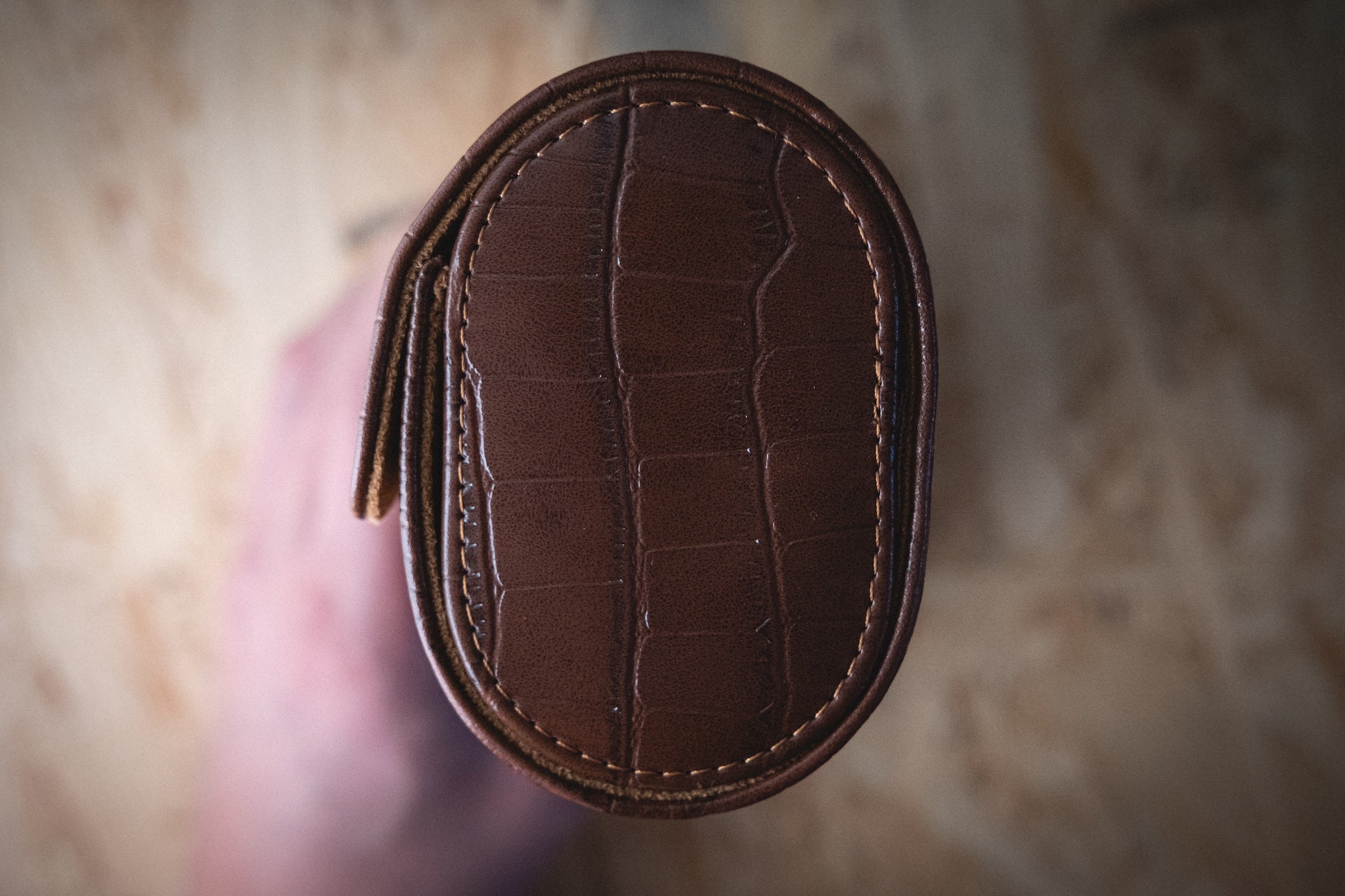 SAMPLE SALE – “Oval Travel Case” Premium faux leather with a crocodile-embossed finish (brown)