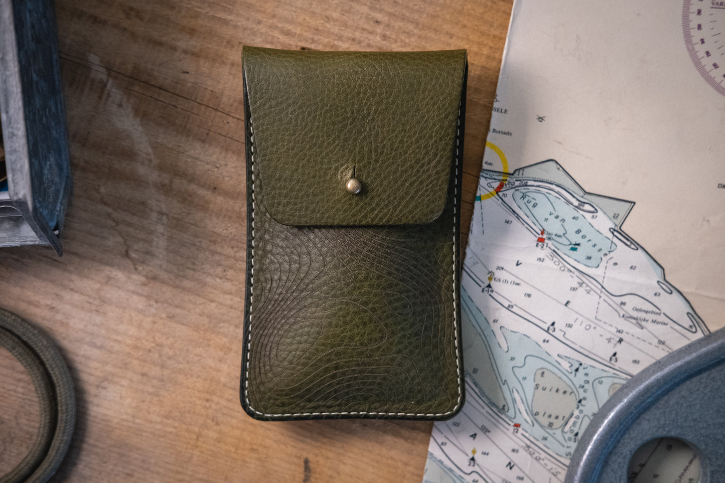 Pebbled veg-tan collection "Pathfinder"