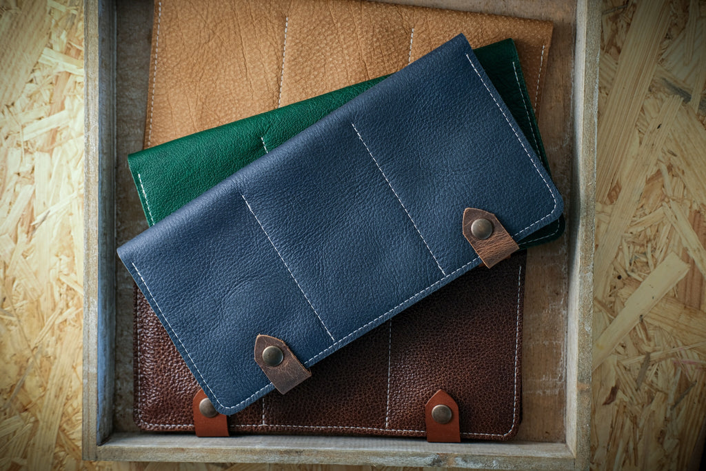 Bank-vault wallet "6 pockets" color; ocean blue