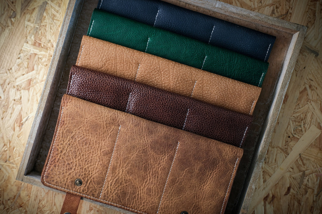 Bank-vault wallet "6 pockets" color; camel (brown)