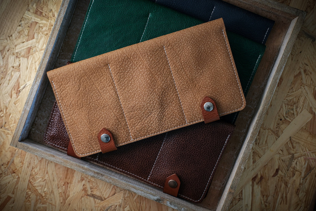 Bank-vault wallet "6 pockets" color; camel (brown)