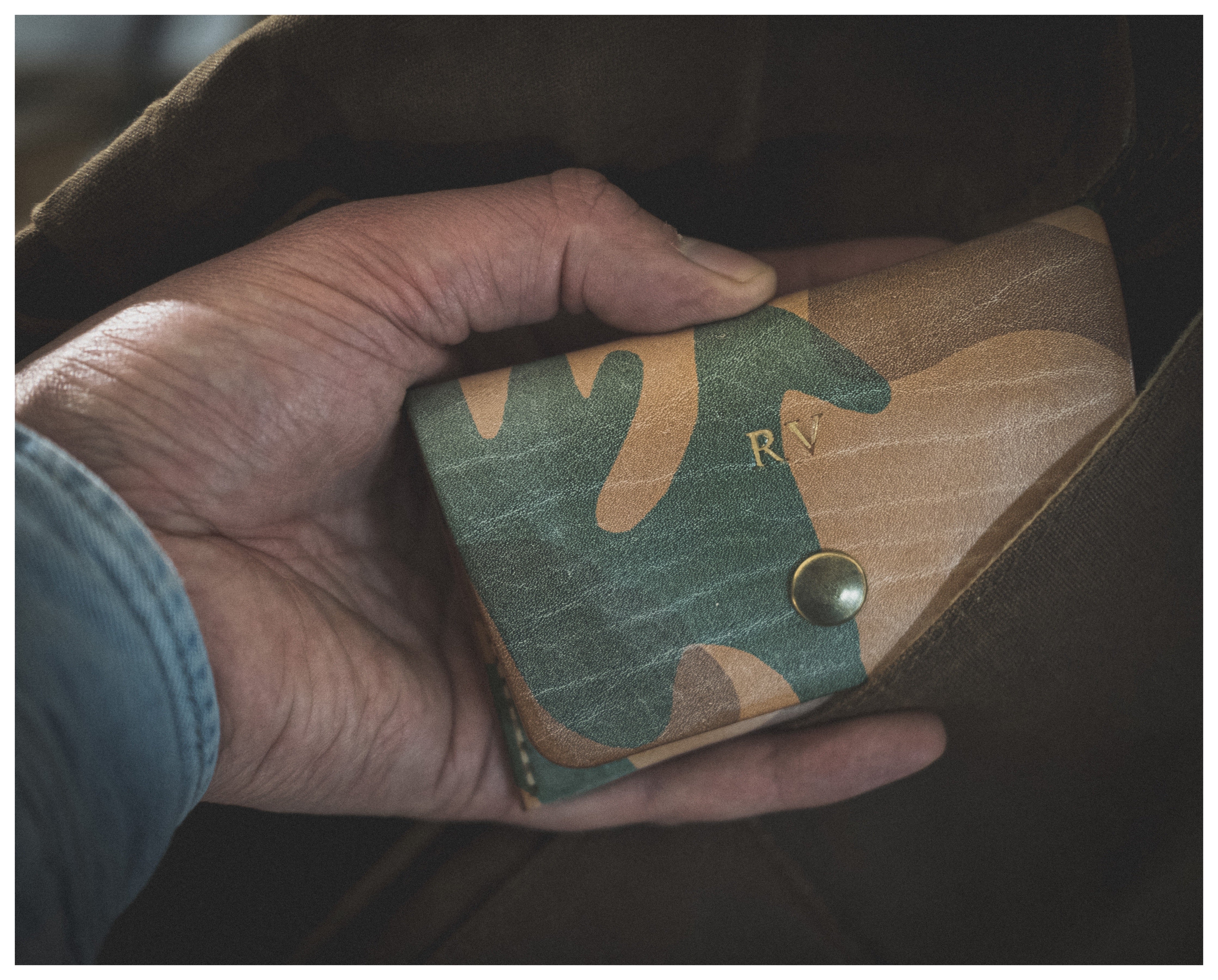 green ghost camo (vegetable tanned) wallet